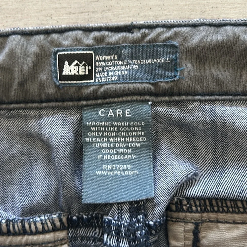 REI 844195 Blue Convertible Full Cropped Stretch Pants EUC size 0